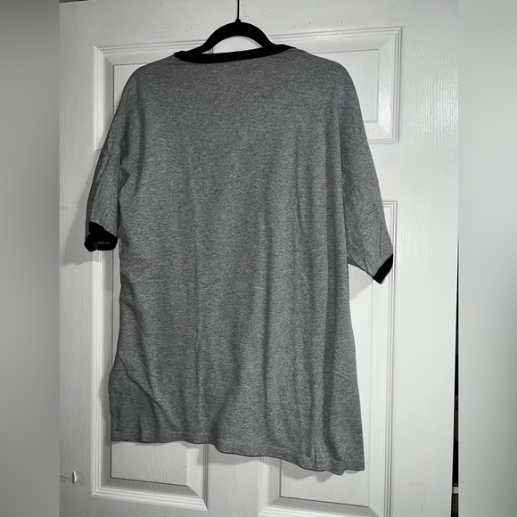 Gray “Muggle” Tshirt - Picture 2 of 3